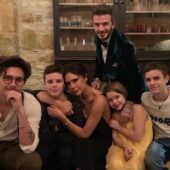 Bat clopote de nuntă în familia Beckham