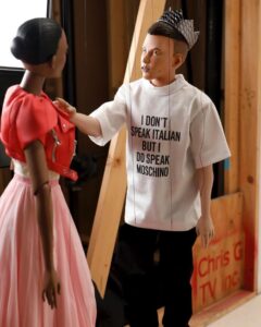 Creativitate la superlativ pentru lansarea colecţiei Moschino