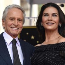 Catherine Zeta Jones şi Michael Douglas, iubire de peste 20 de ani