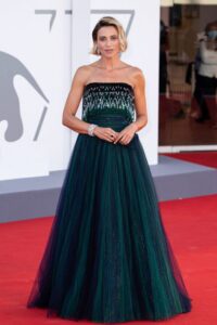 Cele mai apreciate ţinute de la Festivalul de Film de la Veneţia 2020