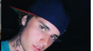 Justin Bieber și-a mai făcut un tatuaj