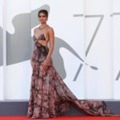 Cele mai apreciate ţinute de la Festivalul de Film de la Veneţia 2020