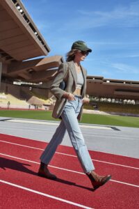 Celine – catwalk pe terenul de atletism