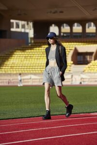 Celine – catwalk pe terenul de atletism