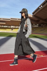 Celine – catwalk pe terenul de atletism