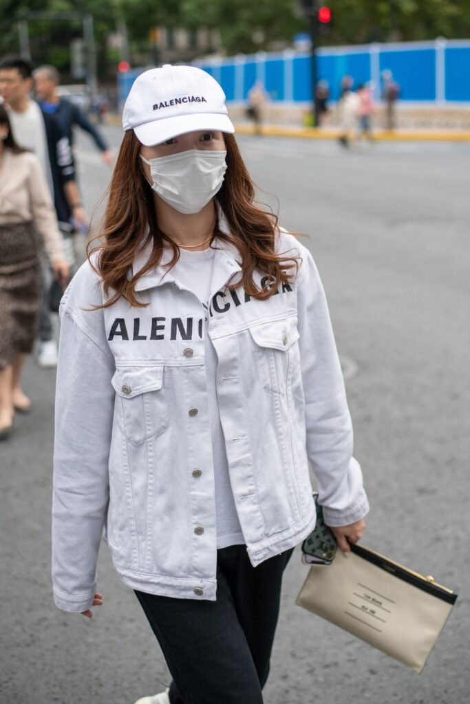 Shanghai Fashion Week: cele mai bune ținute din Street Style