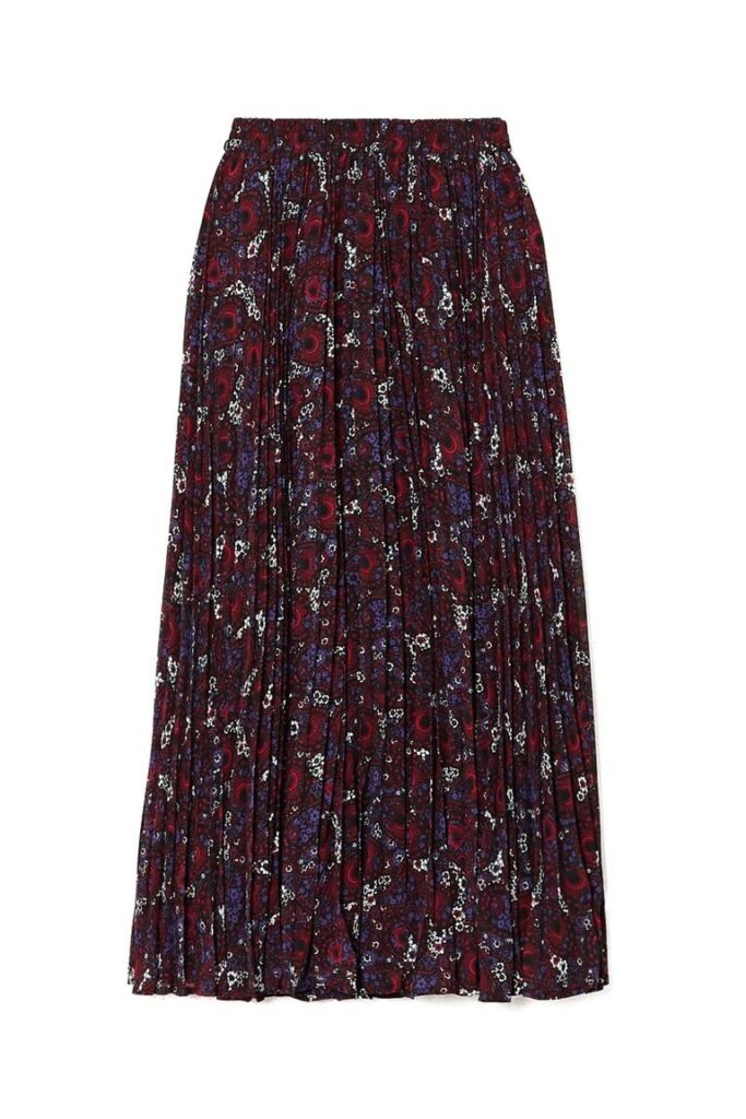 Fusta plisată, fashion și pe vreme rece
