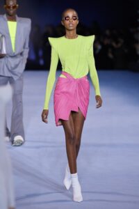 Show psihedelic marca Balmain