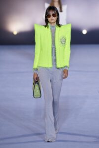 Show psihedelic marca Balmain