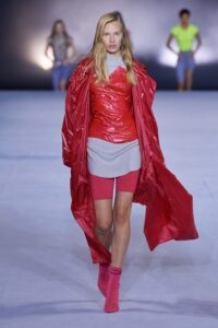 Show psihedelic marca Balmain