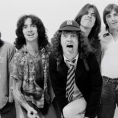 AC/DC lansează album nou
