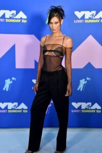 Bella Hadid, cele mai atrăgătoare ținute