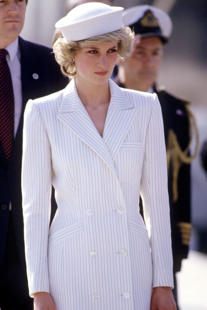 O cronologie a celor mai bune look-uri ale prințesei Diana