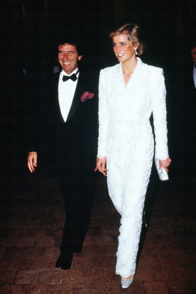 O cronologie a celor mai bune look-uri ale prințesei Diana