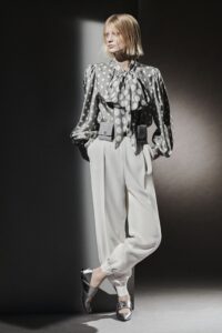 Givenchy, Max Mara și Moschino – colecții pentru toamna viitoare