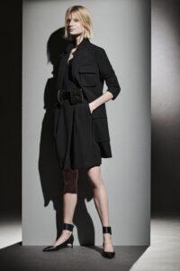 Givenchy, Max Mara și Moschino – colecții pentru toamna viitoare