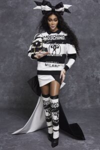 Givenchy, Max Mara și Moschino – colecții pentru toamna viitoare