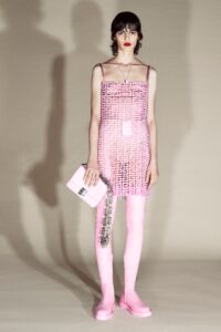 Givenchy, Max Mara și Moschino – colecții pentru toamna viitoare