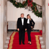 Melania Trump, lecţie de eleganţă, ultima dată la Casa Albă!