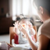 Cum să ameliorezi stresul dacă ești o mamă singură