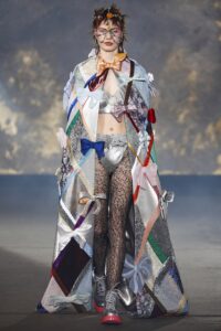 Armani Prive și Viktor & Rolf prezentări haute couture