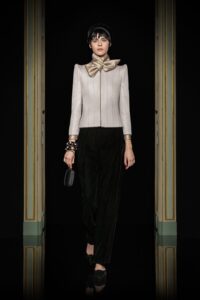 Armani Prive și Viktor & Rolf prezentări haute couture