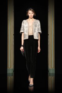 Armani Prive și Viktor & Rolf prezentări haute couture