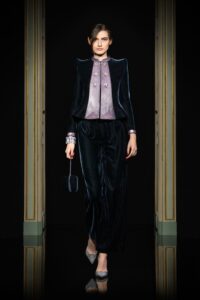 Armani Prive și Viktor & Rolf prezentări haute couture