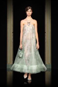 Armani Prive și Viktor & Rolf prezentări haute couture