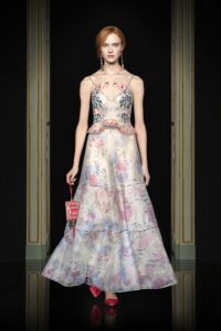 Armani Prive și Viktor & Rolf prezentări haute couture