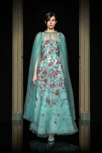 Armani Prive și Viktor & Rolf prezentări haute couture