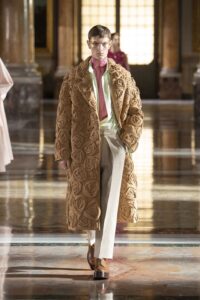 Cele mai bune look-uri din colecțiile Couture din primăvara anului 2021