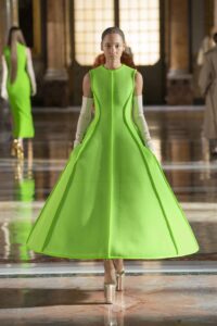 Cele mai bune look-uri din colecțiile Couture din primăvara anului 2021