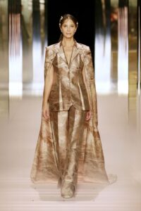 Cele mai bune look-uri din colecțiile Couture din primăvara anului 2021