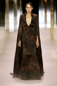 Cele mai bune look-uri din colecțiile Couture din primăvara anului 2021