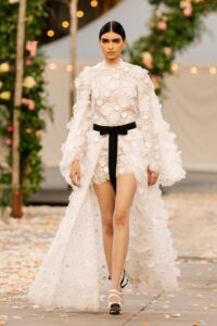 Cele mai bune look-uri din colecțiile Couture din primăvara anului 2021