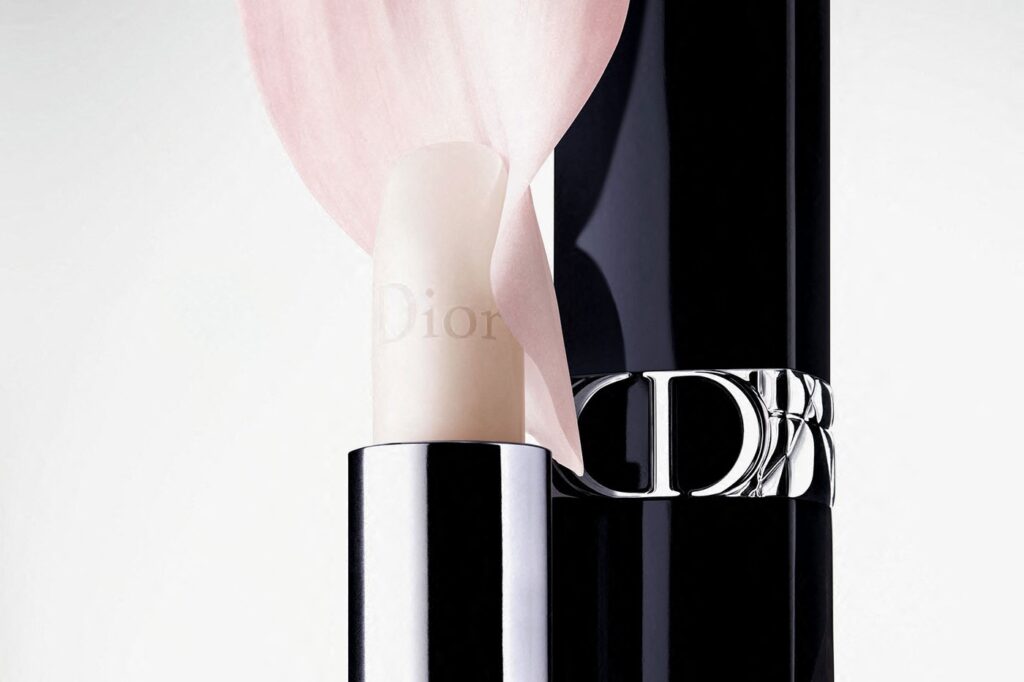 Dior Beauty a lansat un ruj iconic într-o nouă prezentare