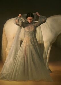 Cele mai bune look-uri din colecțiile Couture din primăvara anului 2021