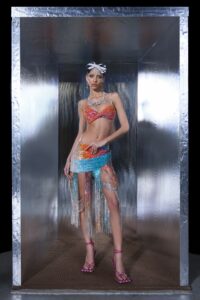 S.R. Studio. LA CA. și Area lansări haute couture