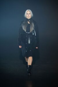 Tinerețe, culoare și inovație la Săptămâna modei din Londra