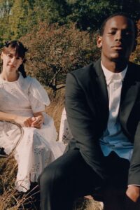 H&M a lansat colecția cu Simone Rocha