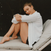 Karlie Kloss – mamă pentru prima oară