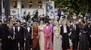 Ținute spectaculoase la Festivalul de Film de la Cannes
