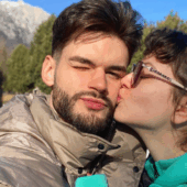 Au lansat piesă cu două zile înainte de nuntă