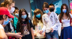 Arta cu și pentru copii la Art Safari Kids 2021