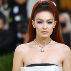 Tendințe de frumusețe colorate la Met Gala 2021