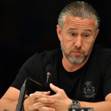 Este oficial! Laurențiu Reghecampf a depus actele de divorț
