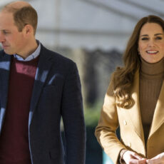 Kate Middleton a ales o ținută în tonuri neutre pentru o vizită în nordul Angliei