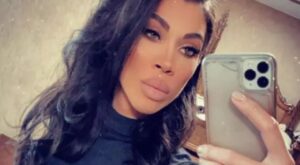 Raluca şi Pepe se întrec la făcut copii. Vezi ce va avea ea!