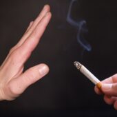 Oferă-ți cel mai prețios cadou – Renunță la fumat